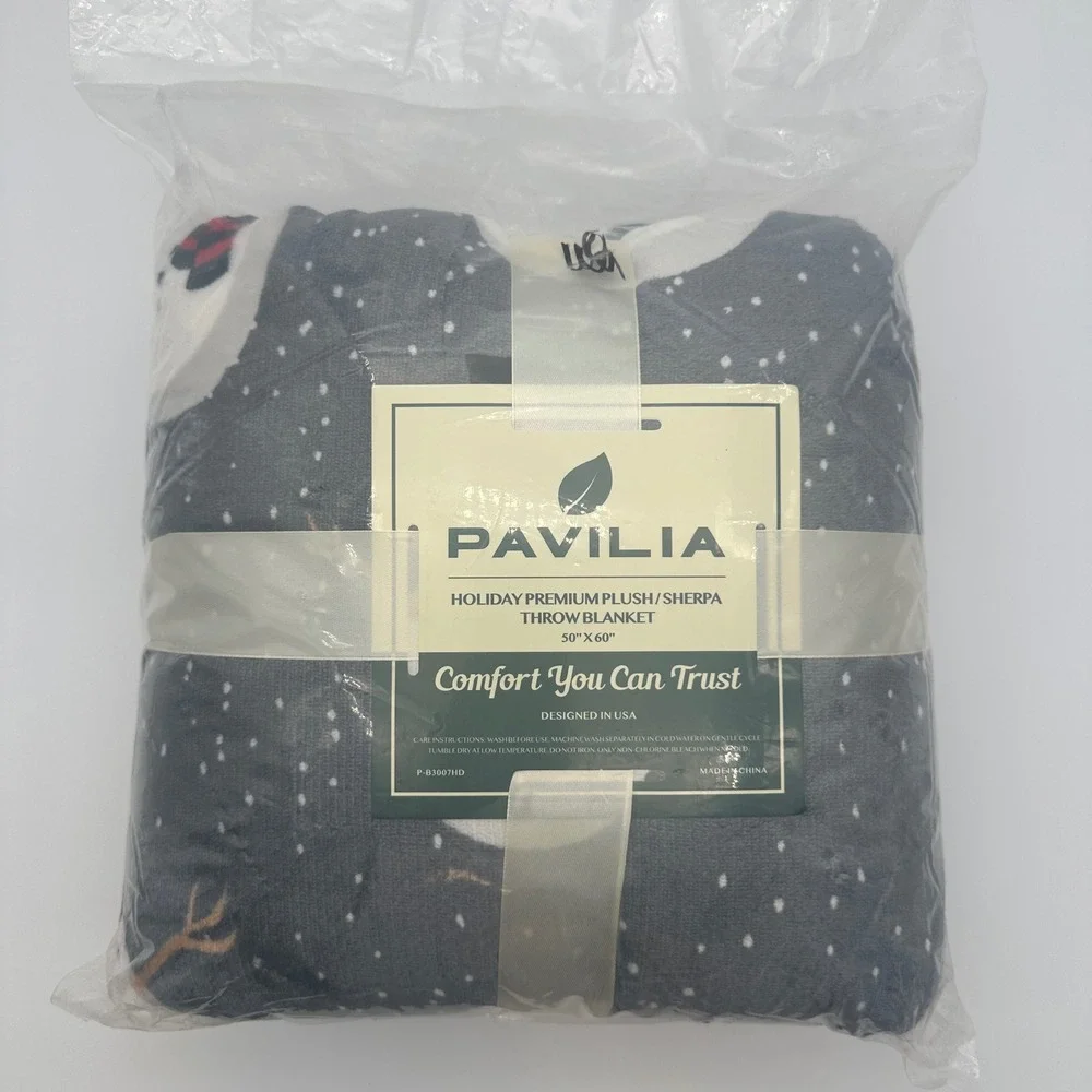 New Holiday Plush Sherpa Throw Blanket Snowman Christmas Grey 50x60 Pavilia